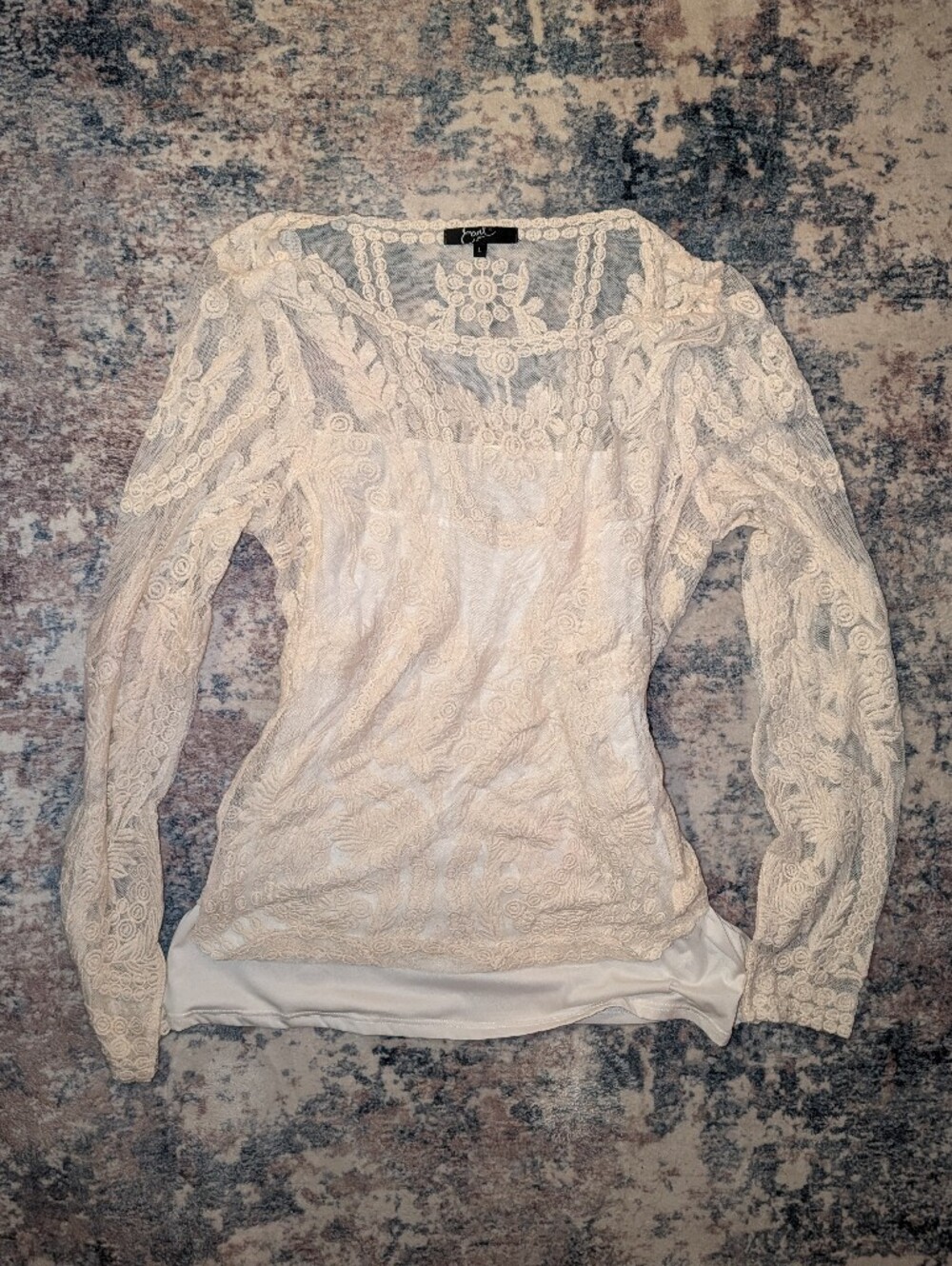 Earl Jean Cream Lace Long-Sleeve